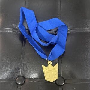 Royal Caribbean Blue Ribbon Gold Metal Logo Cruise Ship Award